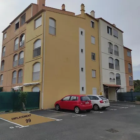 4 Couchages Proche Dans Agde