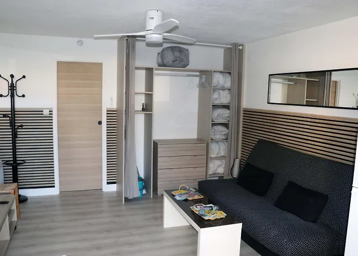 4 Couchages Proche Dans Агд