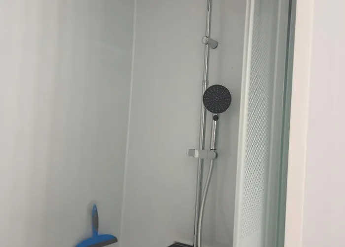 4 Couchages Proche Dans Агд